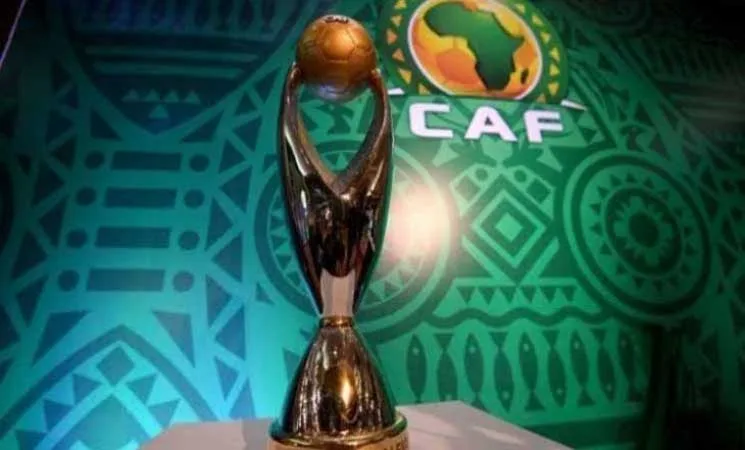 عاشور وعادل والمليوي والشيبي يتنافسون على جائزة أفضل لاعب داخل قارة أفريقيا