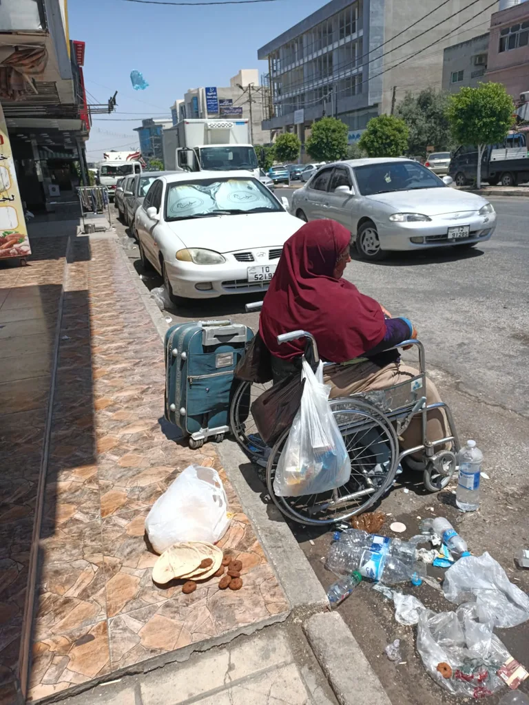 تفاصيل .. محافظ اربد يوعز بتأمين مسنة رفض أهلها استلامها