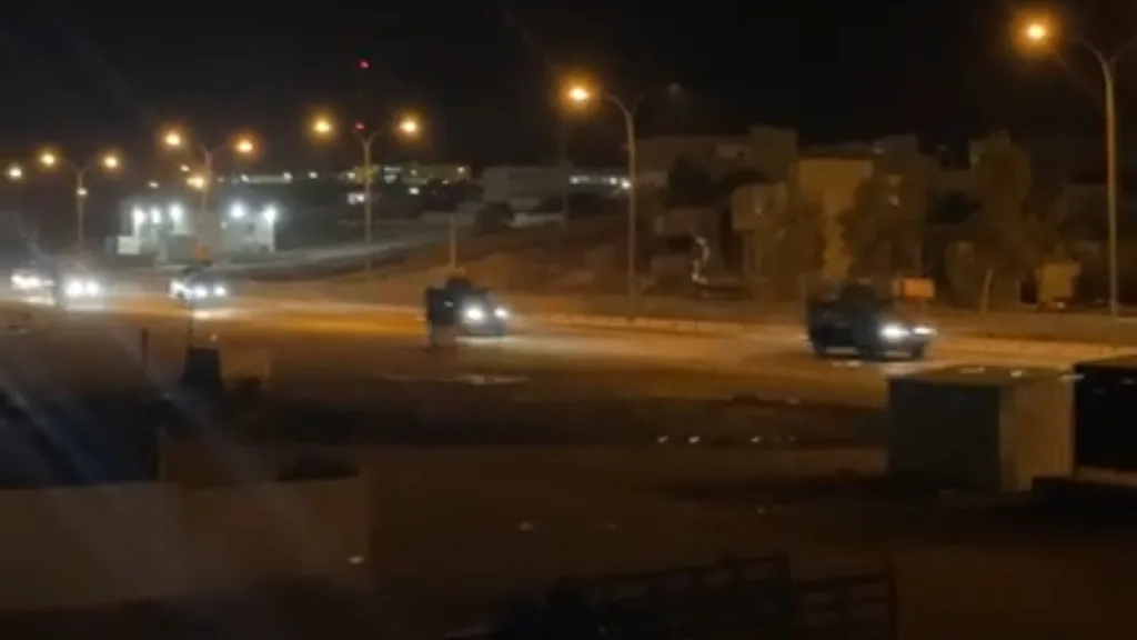 بالفيديو .. تعزيزات أمنية في الحسينية بعد استشهاد الدلابيح