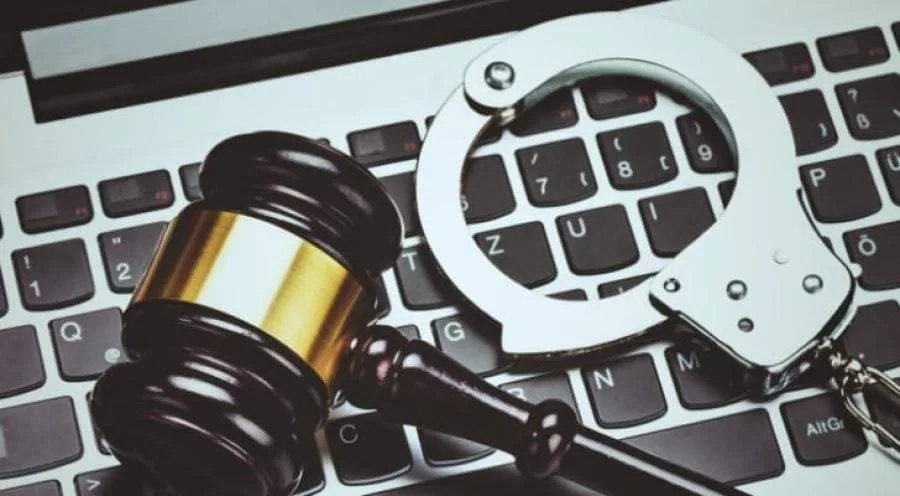 قانونية النواب تقرّ مشروع الجرائم الإلكترونية مع اجراء بعض التعديلات بتخفيض الغرامات 20%