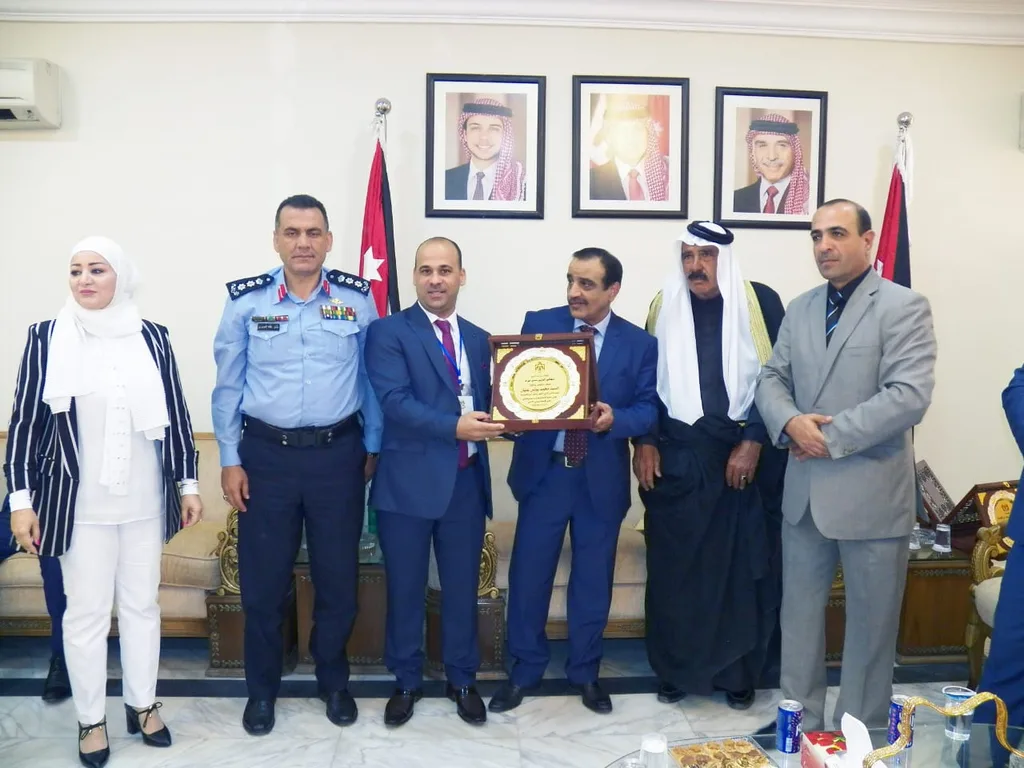 المجلس المحلي لمركز امن القويسمة يقيم معرضا وظيفيا - صور