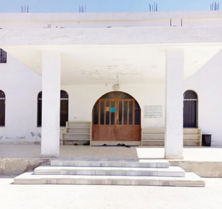 الشونة الجنوبية: مسجد للبيع