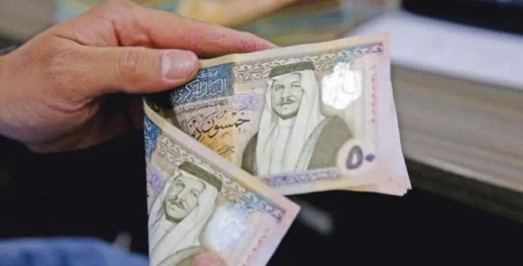 بدء صرف مستحقات طلبة المنح والقروض