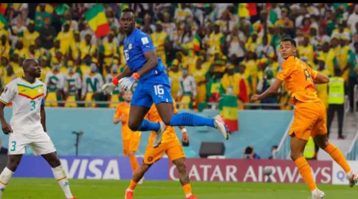 هولندا تفتتح مشوارها في كأس العالم بالفوز على السنغال