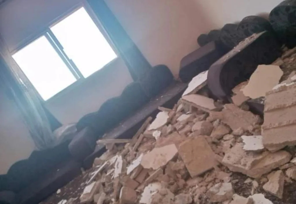 سقوط سقف منزل في الغور الشمالي