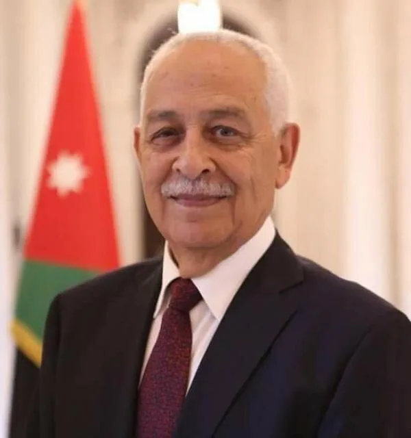 العيسوي يسلم الدعم الملكي لمراكز وجمعيات رعاية أيتام ومسنّين وذوي إعاقة