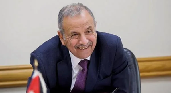 كريشان: لن نجدد تصاريح العمالة الوافدة في البلديات