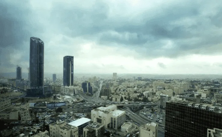 انخفاض ملموس على درجات الحرارة الاثنين