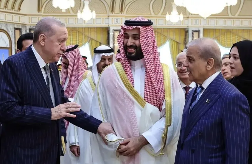 نائب يطالب الحكومة بتوضيحات حول "اتفاقية مكة" (تفاصيل)