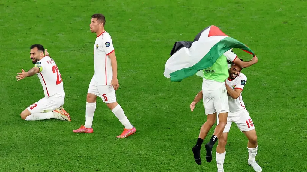 انتبهوا من عُمان والاحتفال في عمّان