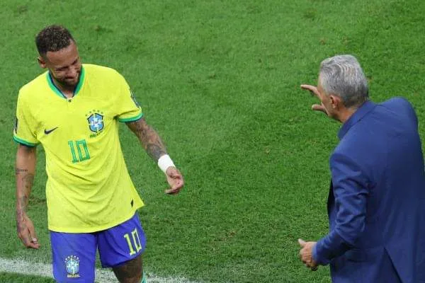 نيمار لن يلعب مباراة البرازيل أمام سويسرا، بسبب الإصابة التي تعرض لها في الكاحل