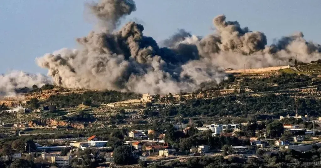 لبنان : شهداء مدنيون ومسعفون بغارات إسرائيلية جديدة