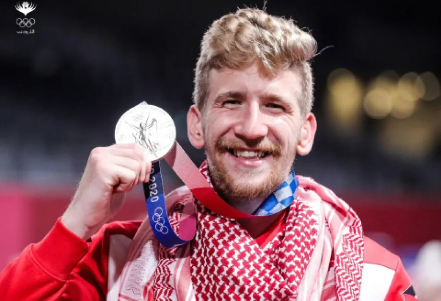 لاعب منتخب التايكواندو الشرباتي في المركز الثاني عالميا