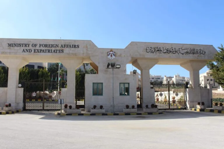 الأردن يعزي أمريكا بضحايا حادثة تكساس