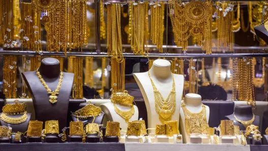 سعر غرام الذهب عيار 21 في الأردن تحت 35 دينارا لأول مرة منذ 16 شهرا