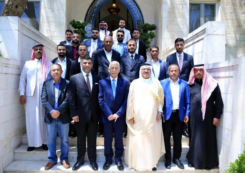 العيسوي يلتقي وفدا من أبناء عشيرة الفارس الشوابكة - صور