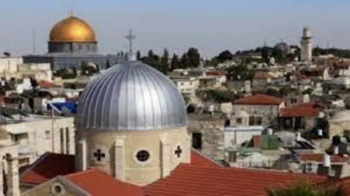 بطريركية الروم الأرثوذكس تحرز تقدما في إجراءات تنظيم أراضٍ لها في البيوت بالقدس