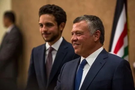 الملك وولي العهد يتلقيان برقيات تهنئة بعيد الاستقلال