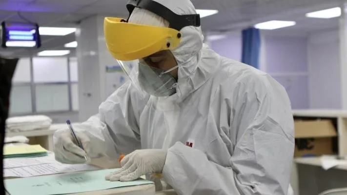 نوع جديد من فحوصات كورونا سيصل الأردن لطلاب المدارس والتجمعات الكبيرة