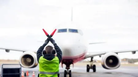 استمرار الرحلات الجوية بين عمّان وصنعاء رغم التوترات في اليمن