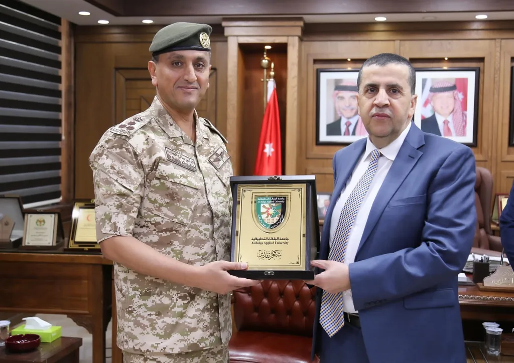 بحث تعزيز التعاون بين البلقاء التطبيقية والثقافة العسكرية