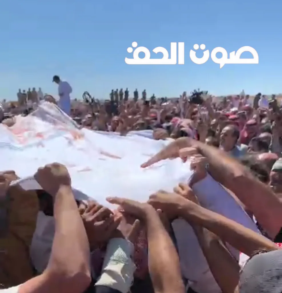 وصول جثمان الشهيد ماهر الجازي وهو ينزف دمًا بعد أسبوع من استشهاده