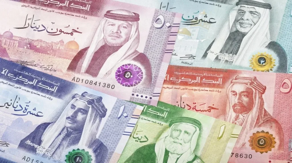 ما هي الدول الأكثر إرسالاً وتلقياً للحوالات المالية مع الأردن؟