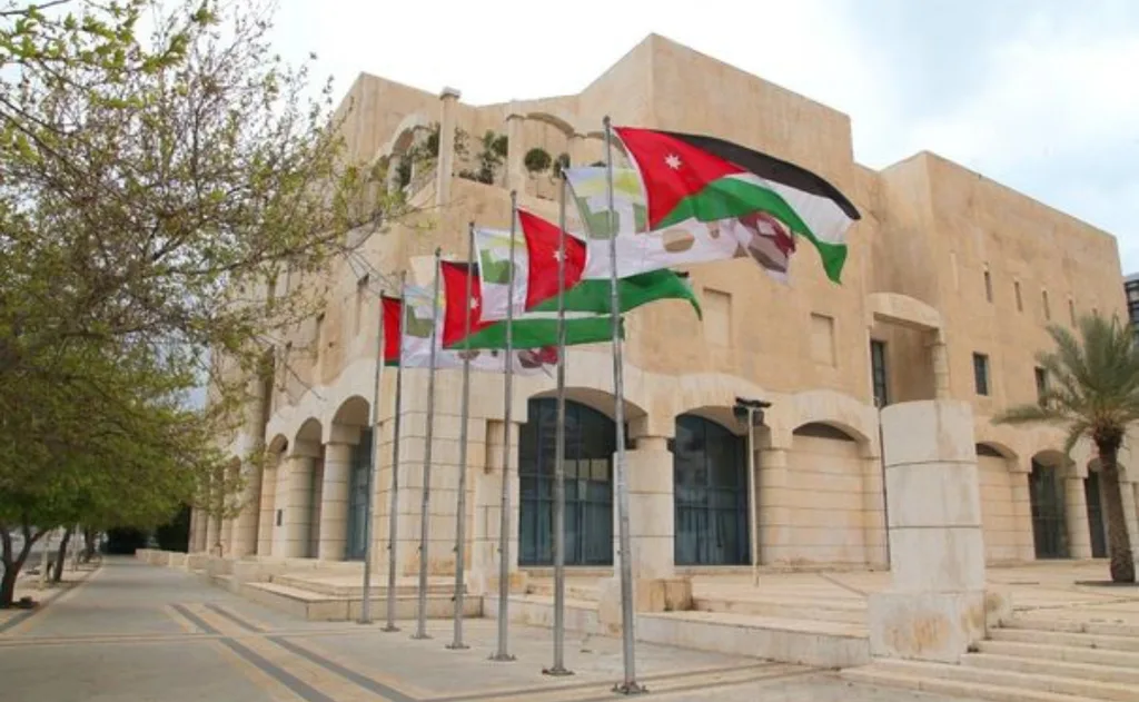 توضيح رسمي يحسم الجدل حول شركة إعادة التدوير في عمّان
