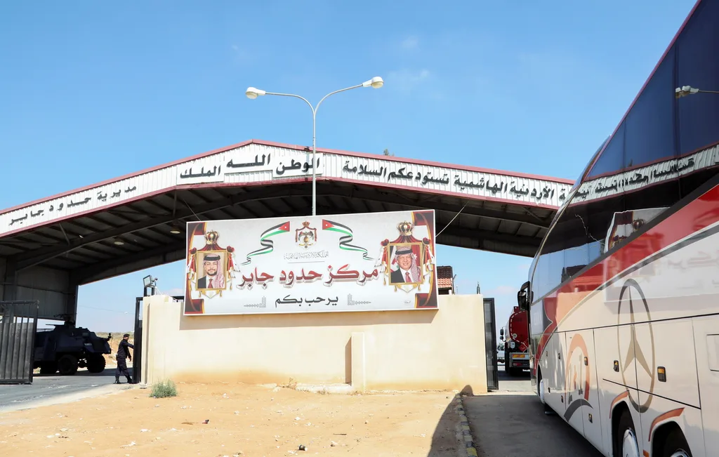 هيئة النقل: لا رفع لأجرة السفريات لدمشق