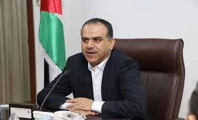الشحاحده تم الاجهاز على السرب الاول من الجراد وهناك اسراب اخرة