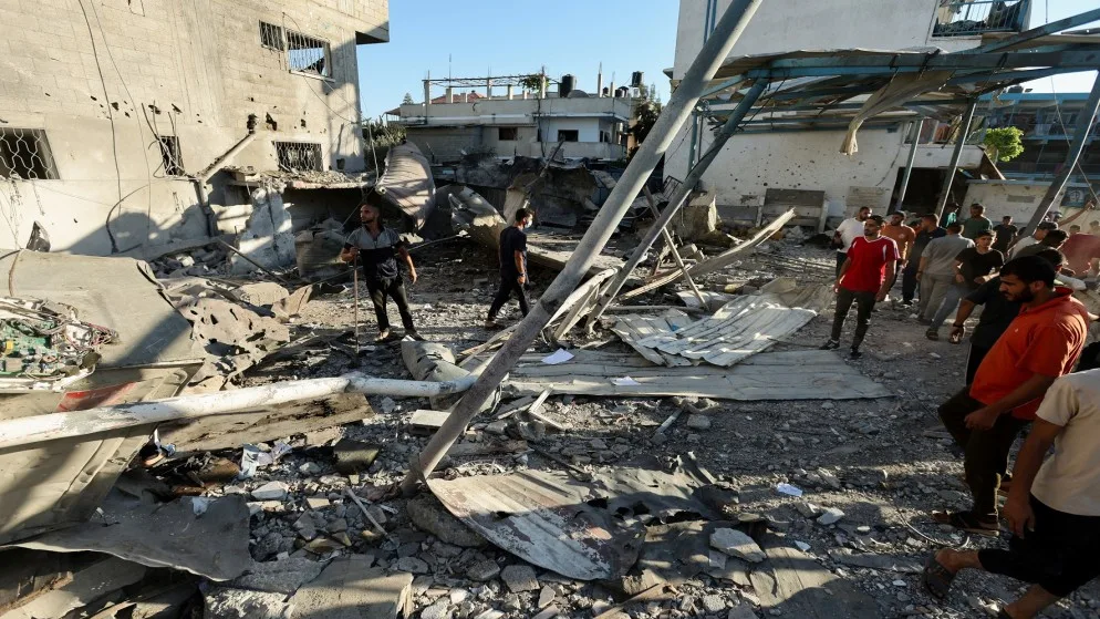 الأردن يدين استمرار الاحتلال باستهداف مراكز إيواء النازحين في غزة