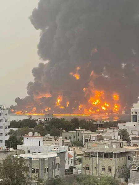 طيران الاحتلال يقصف مواقع حيوية في الحديدة باليمن