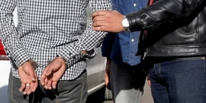 إيقاف شاب شارك في احراق مبنى بلدية الهاشمية