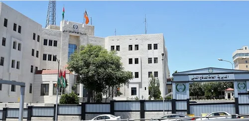 الدفاع المدني ينفي الفيديو المتداول لانفجار سيارة غاز في عمان