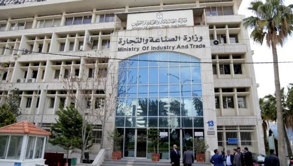 الصناعة والتجارة تحرر 122 مخالفة خلال الأسبوع الأول من رمضان