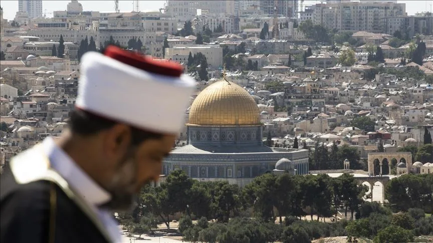 الأردن.. رفع علاوة موظفي دائرة أوقاف القدس إلى 400%