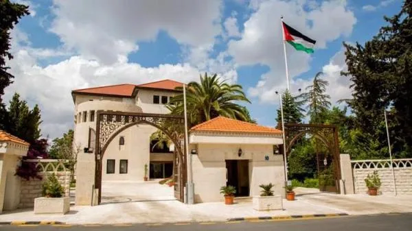 الحكومة تحيل ملف النقل النيابية حول الملكية لـ مكافحة الفساد