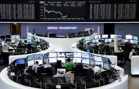 أسهم أوروبا تنخفض بفعل بيانات صينية