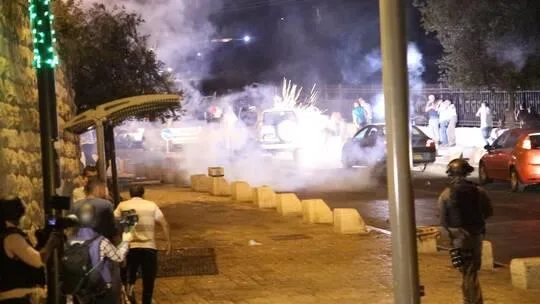استشهاد فلسطيني وإصابات بمواجهات مع الاحتلال