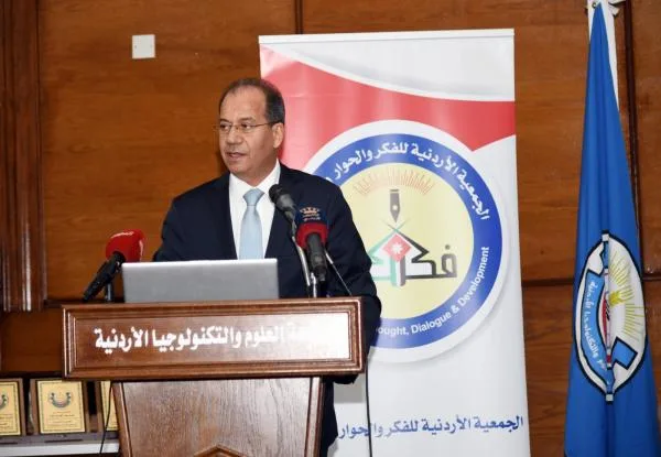 الحكومة: المستقبل الذي نصبو إليه بات على الأبواب