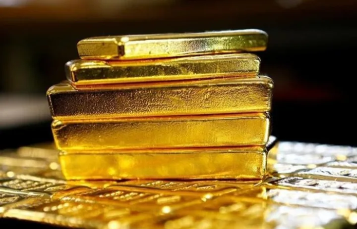 ارتفاع طفيف على الذهب عالمياً وسط ترقب بيانات التضخم