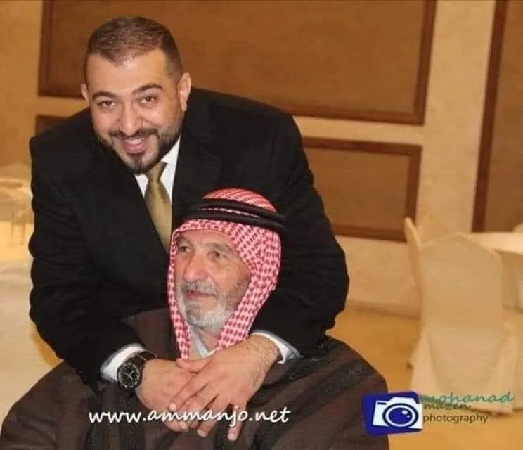 خمسة أعوام على الفقد .. الزميل سمحان يستحضر والده بكلمات تفيض شوقًا وحنينًا