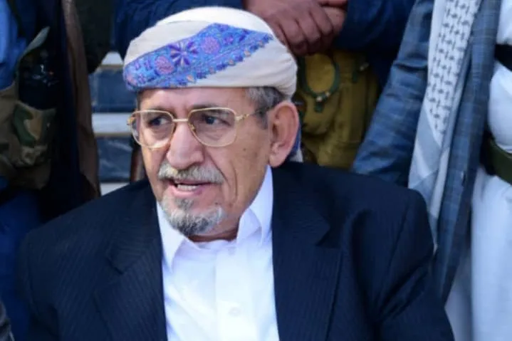 الشيخ المناضل صادق بن عبدالله بن حسين الأحمر في ذمة الله