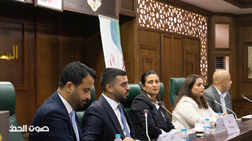 صورة من المعرض