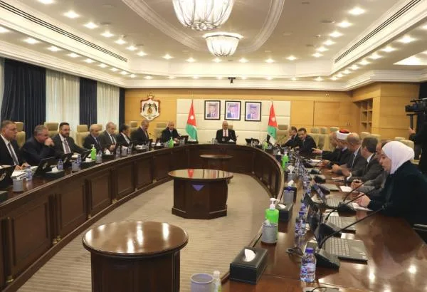 الحكومة تلزم البلديات بتسجيل مطالباتها على الأراضي والأبنية على النَّافذة الموحَّدة