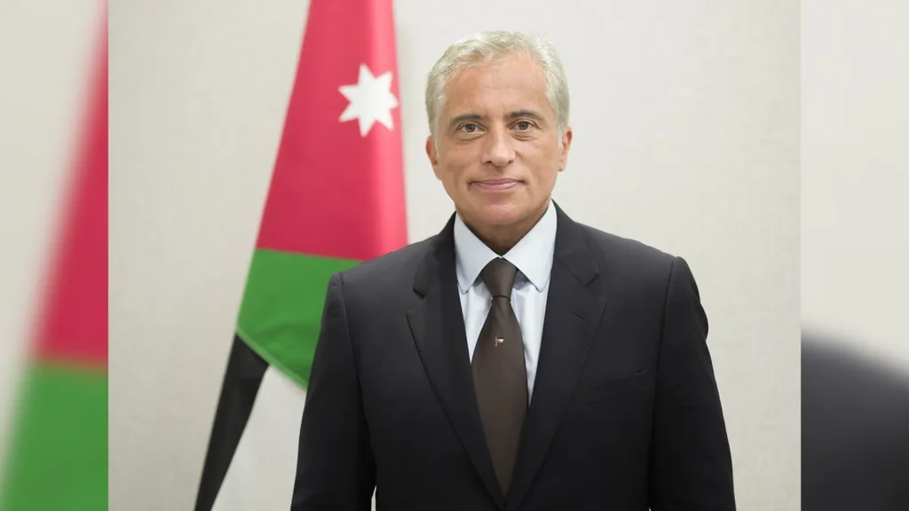 رئيس الوزراء يهاتف النواب - تفاصيل