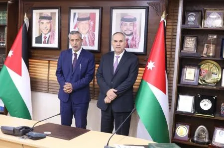 47 محاميا جديدا يؤدون اليمين القانونية أمام وزير العدل