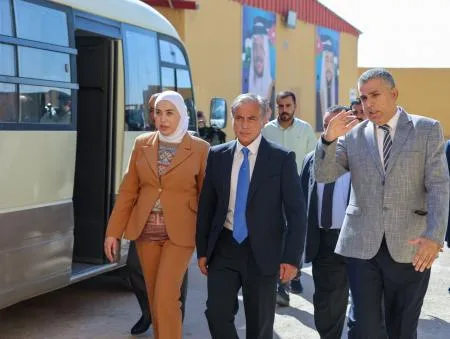 حسان في المفرق .. ويوجه بزيادة كوادر واجهزة جمعية رعاية الطفل