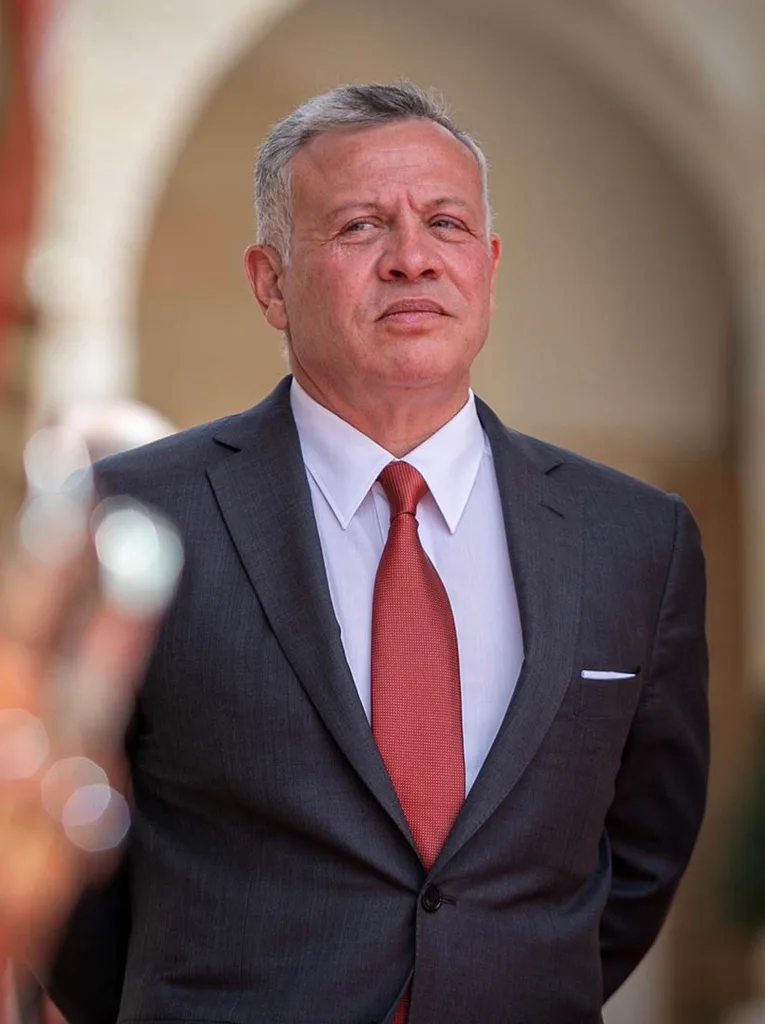 رئيس الوزراء يعمم لمراعاة أحكام قانون البيئة الاستثمارية المتعلقة بتسجيل الأنشطة الاقتصادية