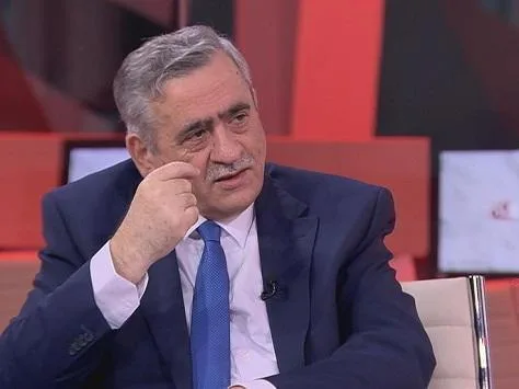 عبيدات: نسبة التفشي تسمح بعودة القطاع العام